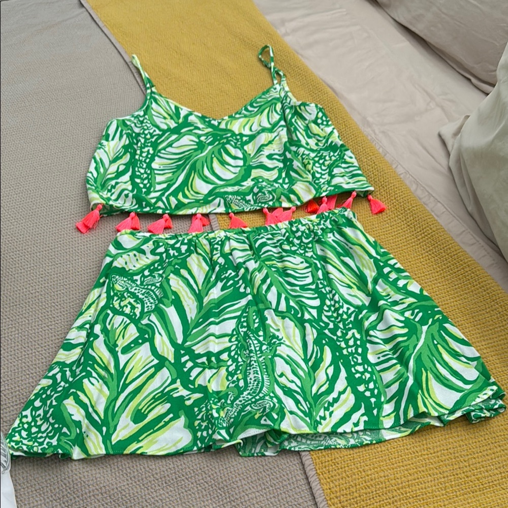 Lilly Pulitzer Green and Pink Leaf Print Crop Top